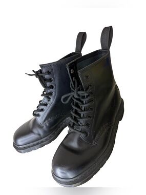 Dr. Martens 1460 mono smooth Black Leather Lace-Up Ankle Boots